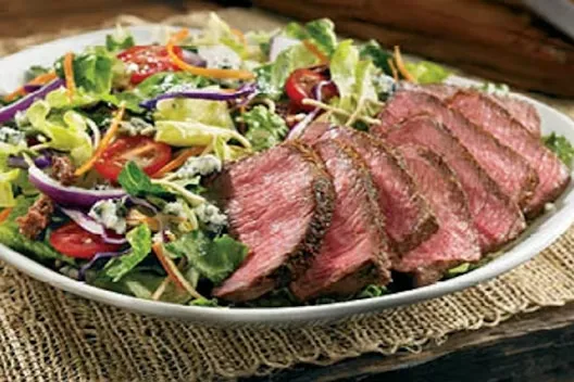 Steakhouse Salad